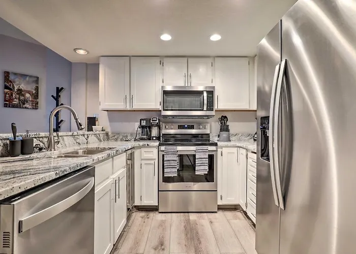 Brian Head Ski-In/Ski-Out Condo W/ Resort Perks!