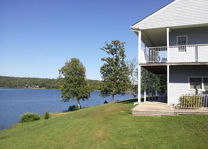 Crown Lake Resort