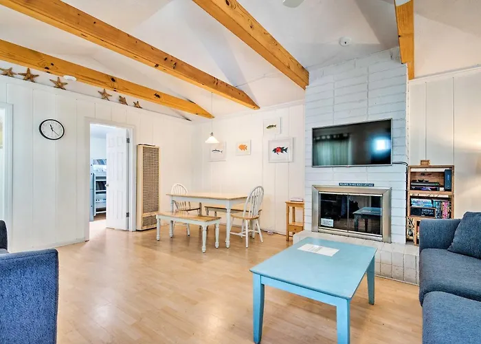 Central Catalina Cottage: Walk To Ferry & Eateries