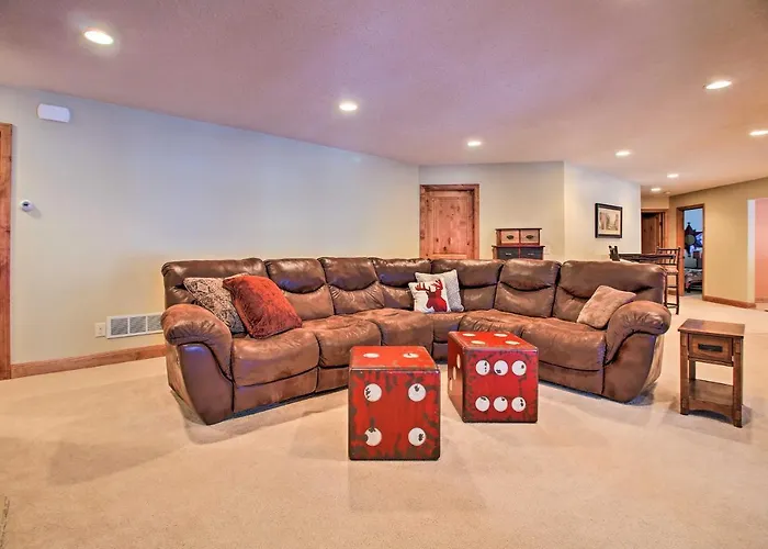 Lakefront Retreat At Giants Ridge: Golf, Hike, Ski