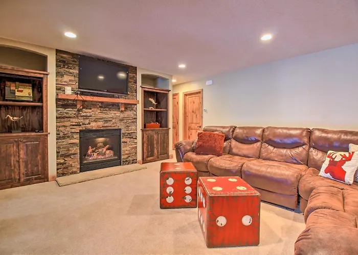 Lakefront Retreat At Giants Ridge: Golf, Hike, Ski