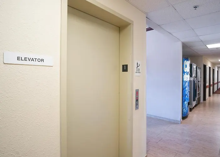 Executive Inn