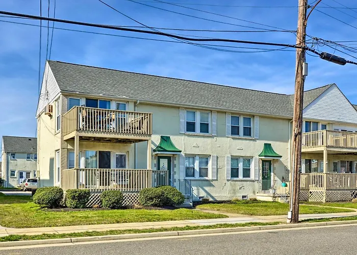 Wildwood Crest Condo: 2 Blocks To Beach!
