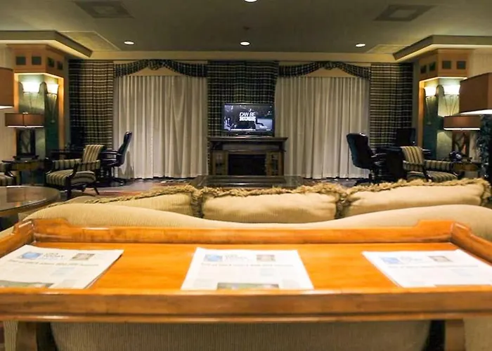 Magnuson Grand & Conference Center Somerset-Bridgewater