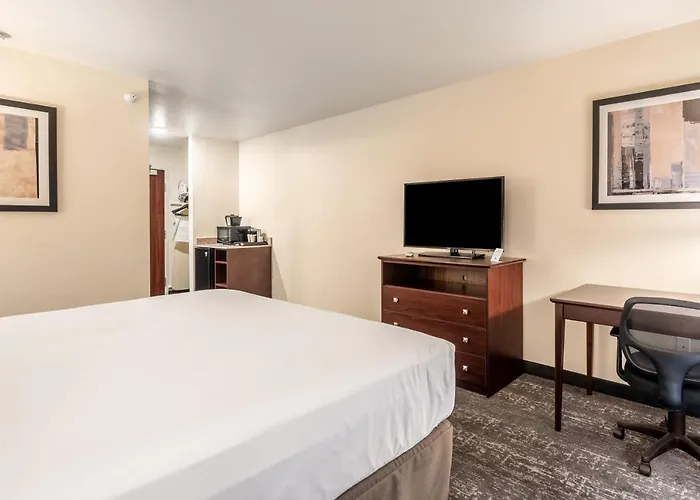 Cobblestone Hotel & Suites - Andrews