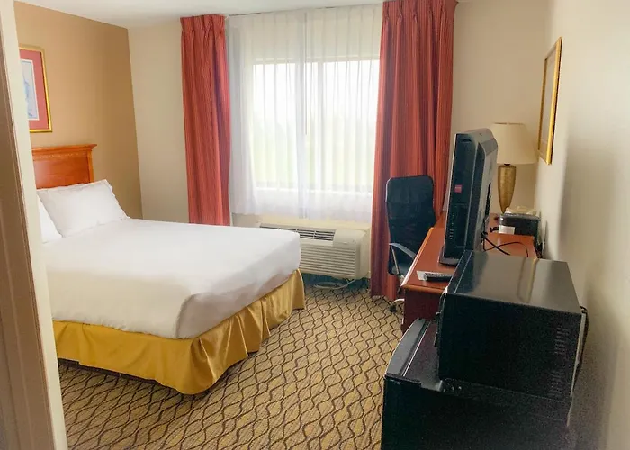 Baymont By Wyndham Chelsea