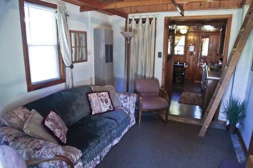 Cabin #7 - Northwoods Retreat