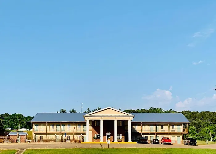 Weston Inn & Suites