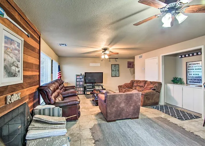 Lakefront Home W/ Private Beach Access!