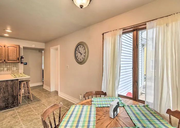 Walkable Lake Elkhart Apt: Dine, Shop, Swim!