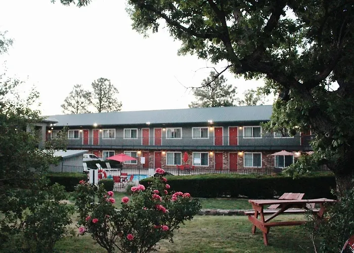 Days Inn By Wyndham Show Low